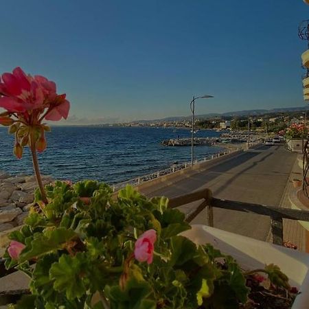 Hotel La Lampara Reggio Calabria Exterior photo