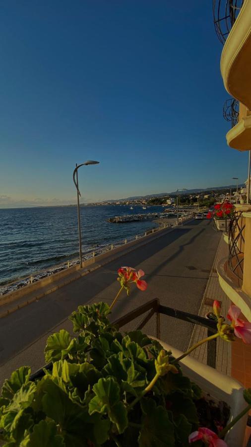 Hotel La Lampara Reggio Calabria Exterior photo