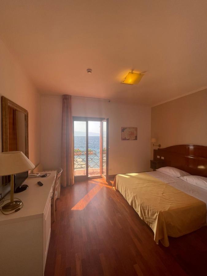 Hotel La Lampara Reggio Calabria Exterior photo